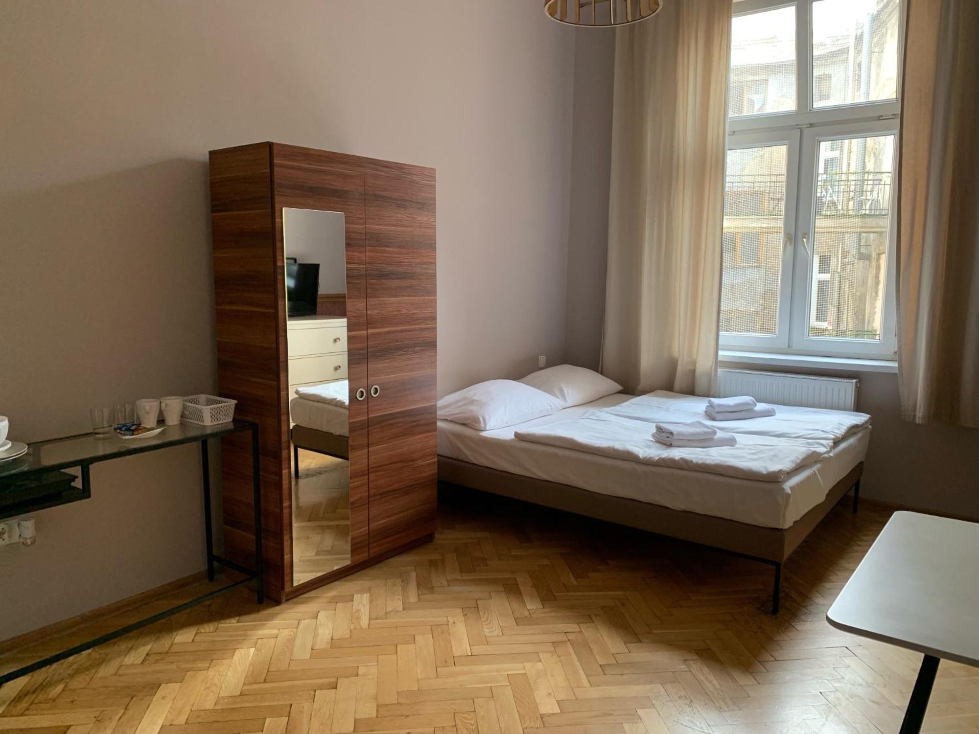 Апартаменти Apartament Gold Jasmine Краків Екстер'єр фото