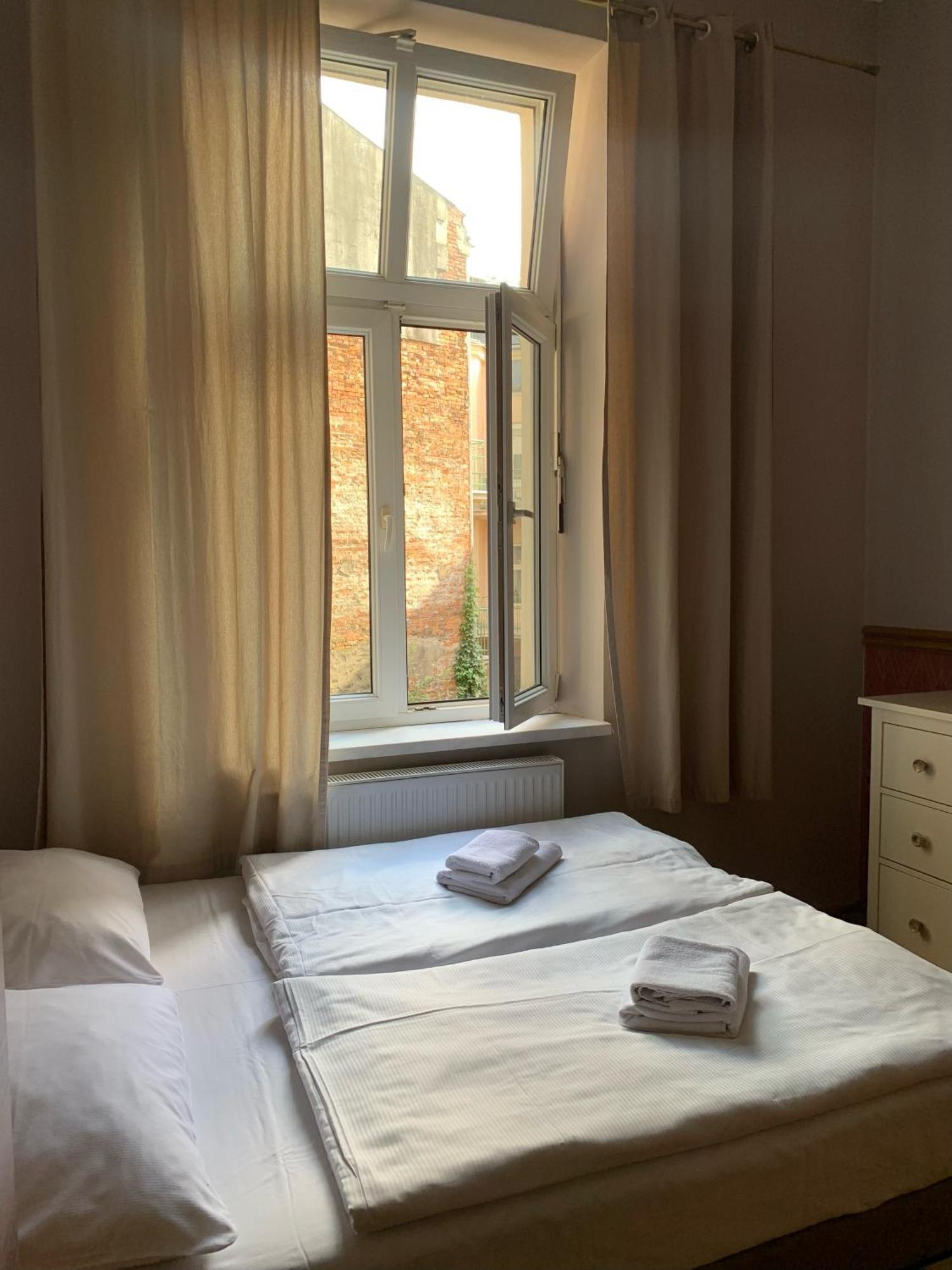 Апартаменти Apartament Gold Jasmine Краків Екстер'єр фото