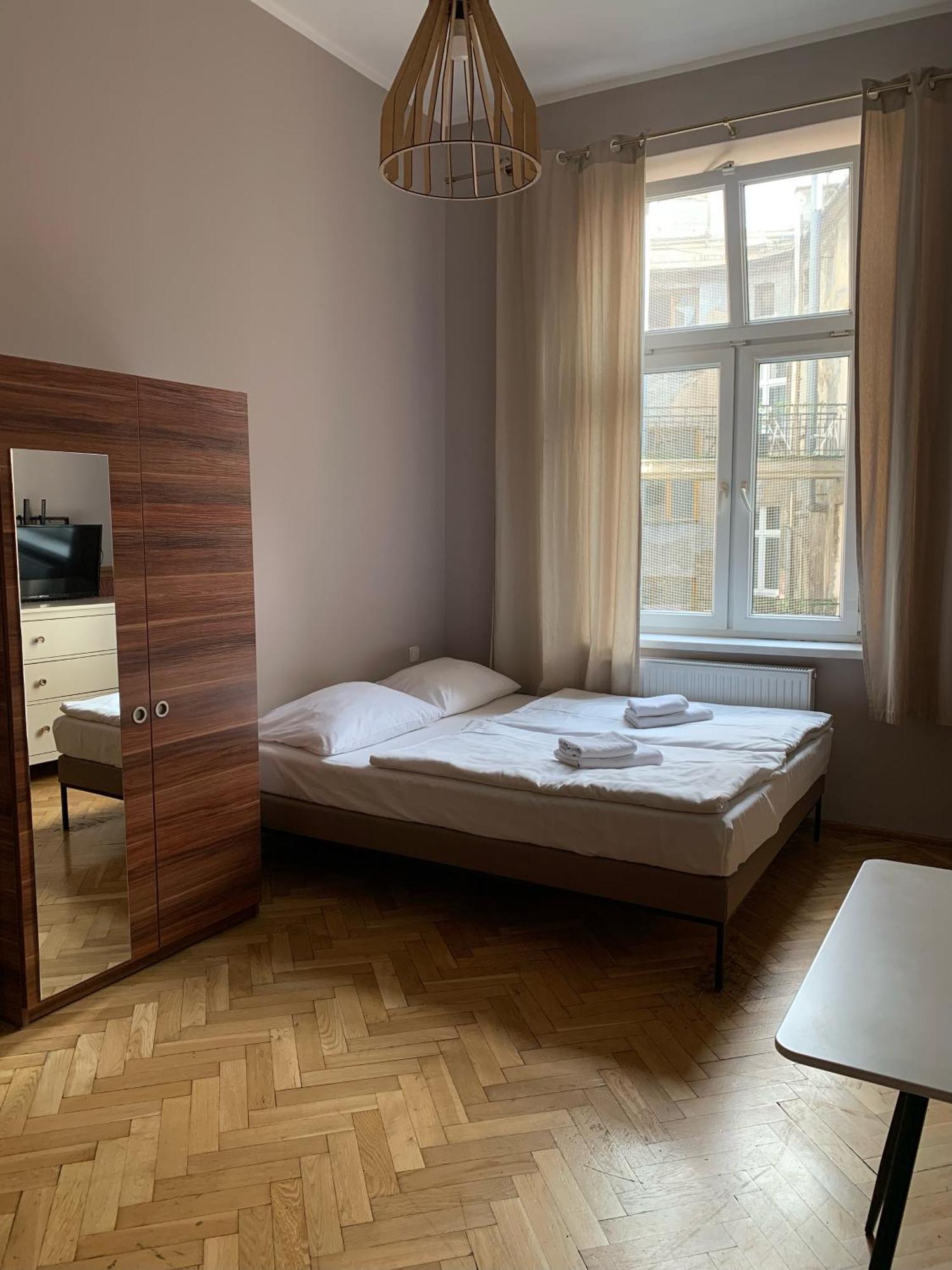 Апартаменти Apartament Gold Jasmine Краків Екстер'єр фото