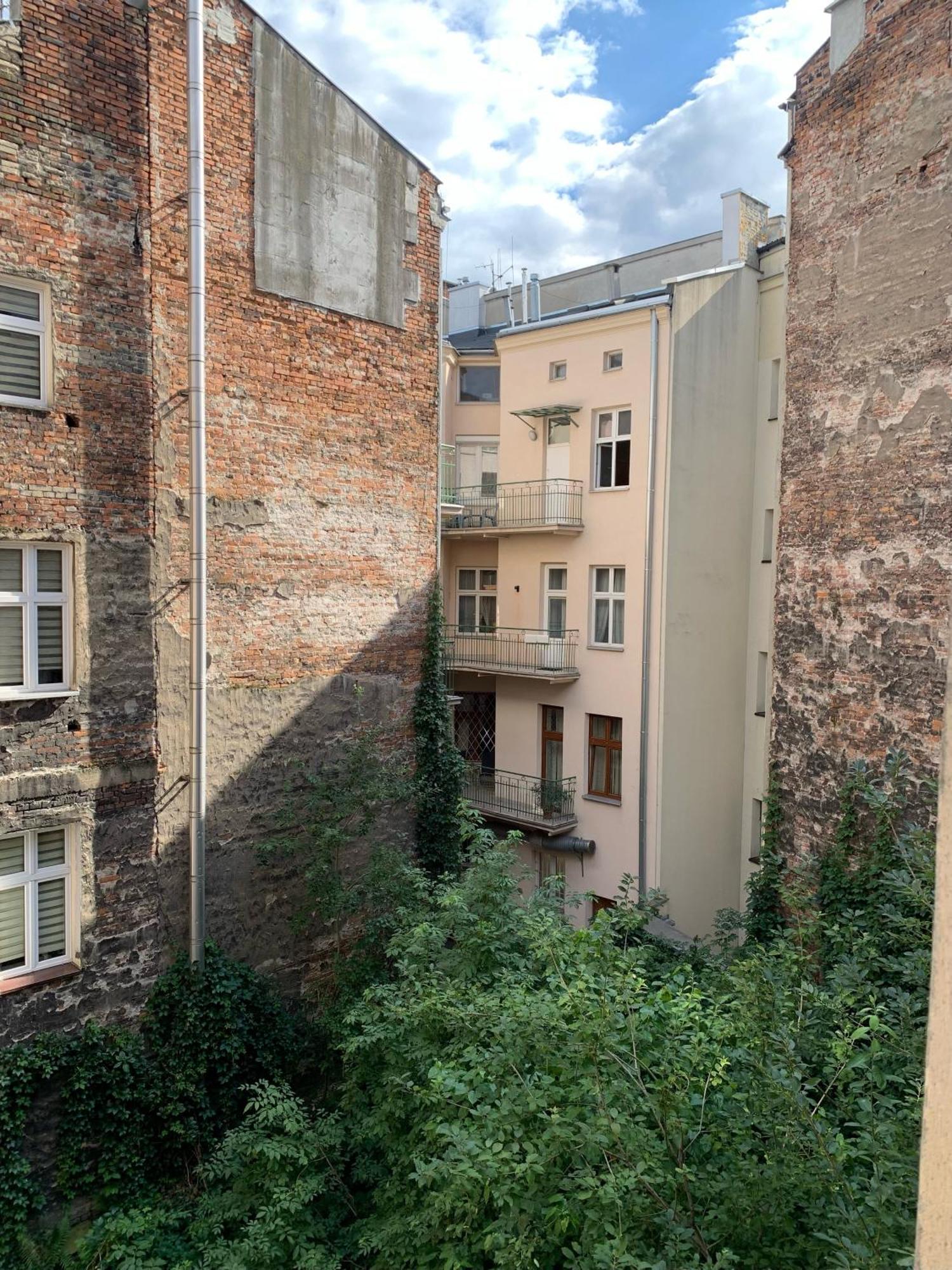 Апартаменти Apartament Gold Jasmine Краків Екстер'єр фото